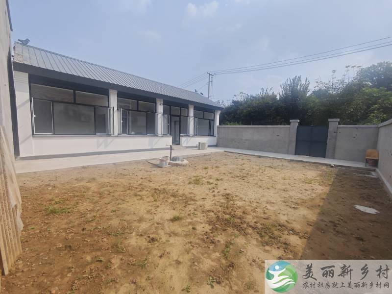 密云区河南寨镇北单家庄村（密云城边紧邻高速高铁站）
