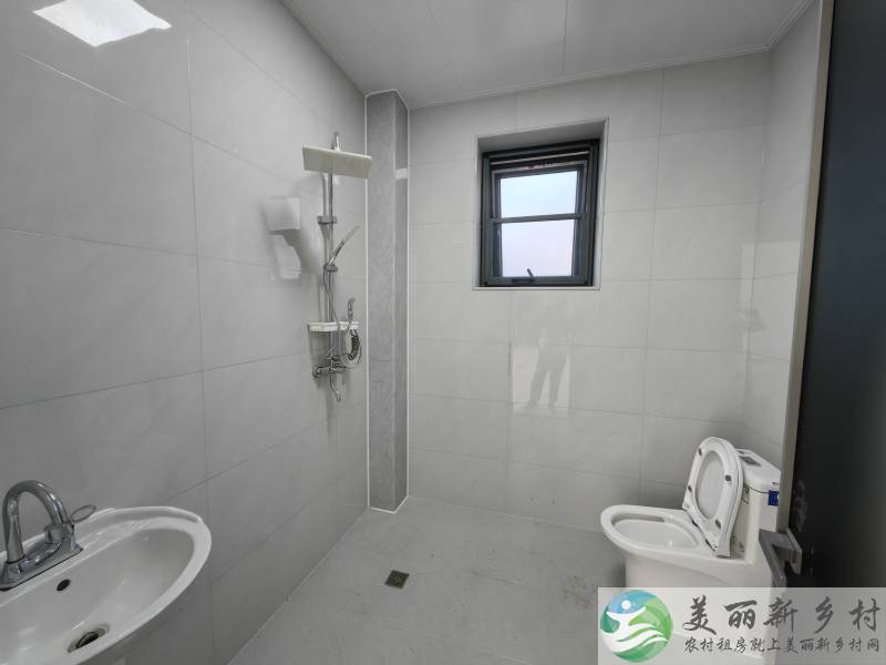 5分钟上京承——北京市顺义区高丽营镇自建精装二层别墅整体独院首次出租-全新房