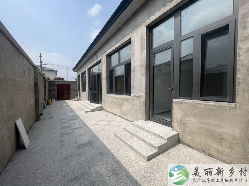 李桥新房院子，四室一厅一卫，