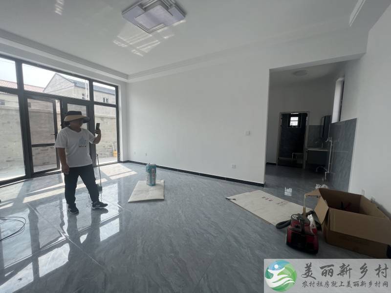 李桥新房院子，四室一厅一卫，