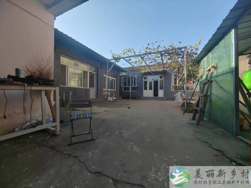 李桥潮白河西岸再出300平优质开敞大院！门前开阔无遮挡视野无限！
