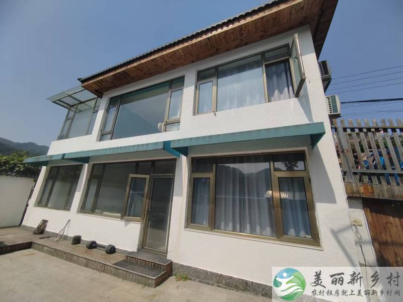 捡漏慕田峪板块独立把边二层楼民宿！可自住可经营！