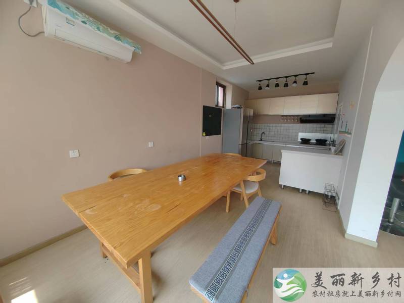 捡漏慕田峪板块独立把边二层楼民宿！可自住可经营！