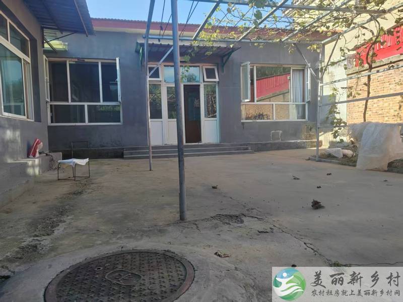 李桥潮白河西岸再出300平优质开敞大院！门前开阔无遮挡视野无限！