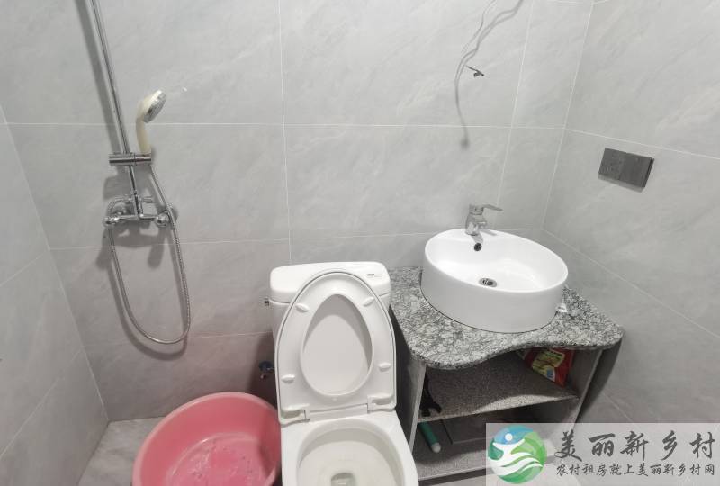 痘姆乡山间小屋出租