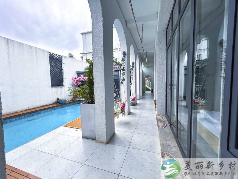 北京怀柔黄花城水长城景区艺术家四居院子，超大观景露台，院后15分钟上长城，院前有青山绿水