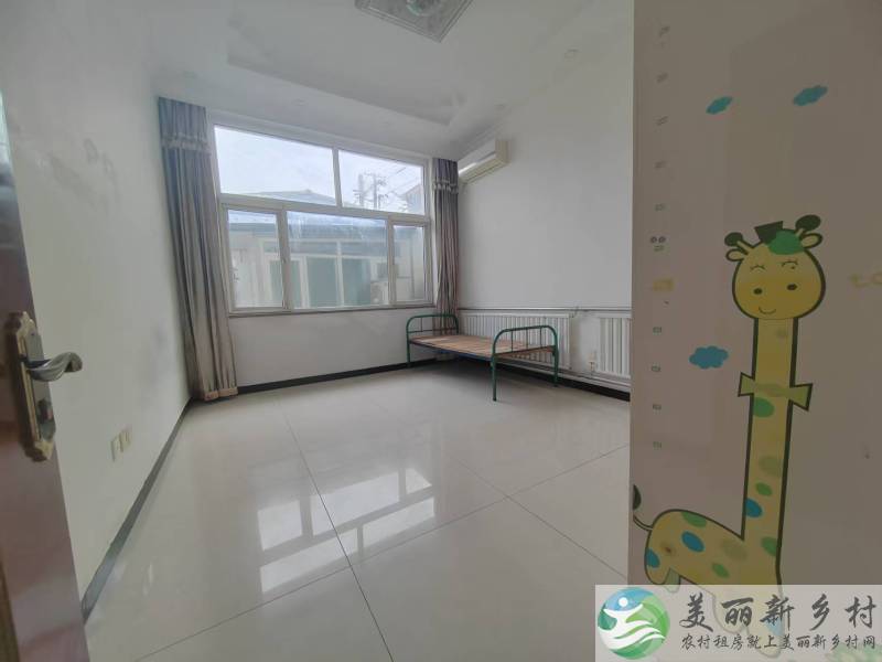 京平边民俗村首现超大三合院，带独立车库