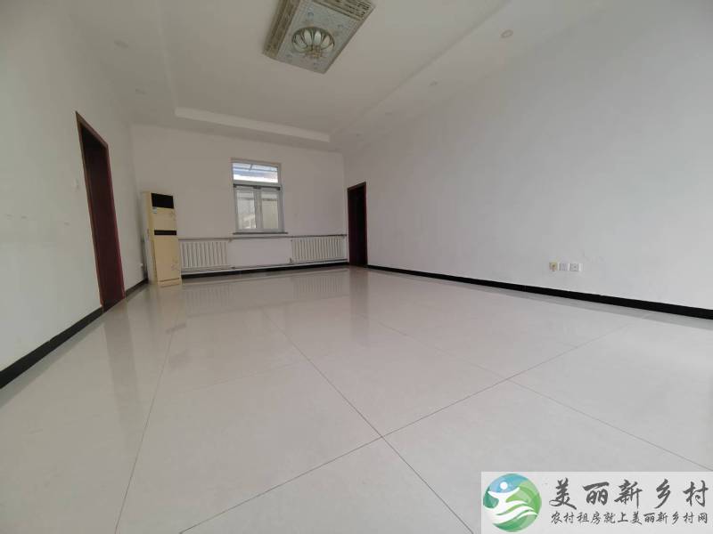 京平边民俗村首现超大三合院，带独立车库