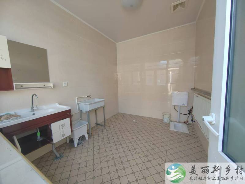 京平边民俗村首现超大三合院，带独立车库