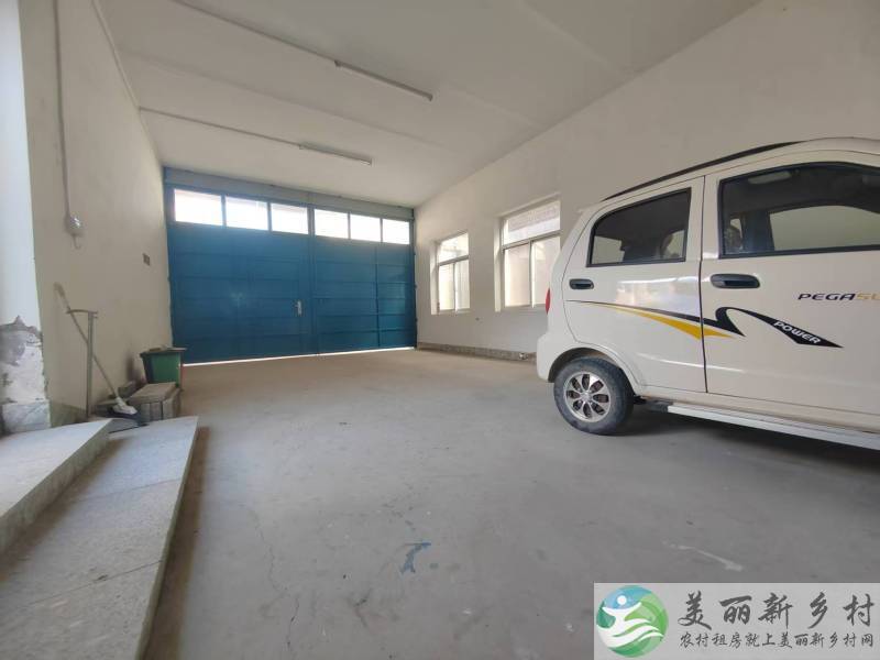 京平边民俗村首现超大三合院，带独立车库