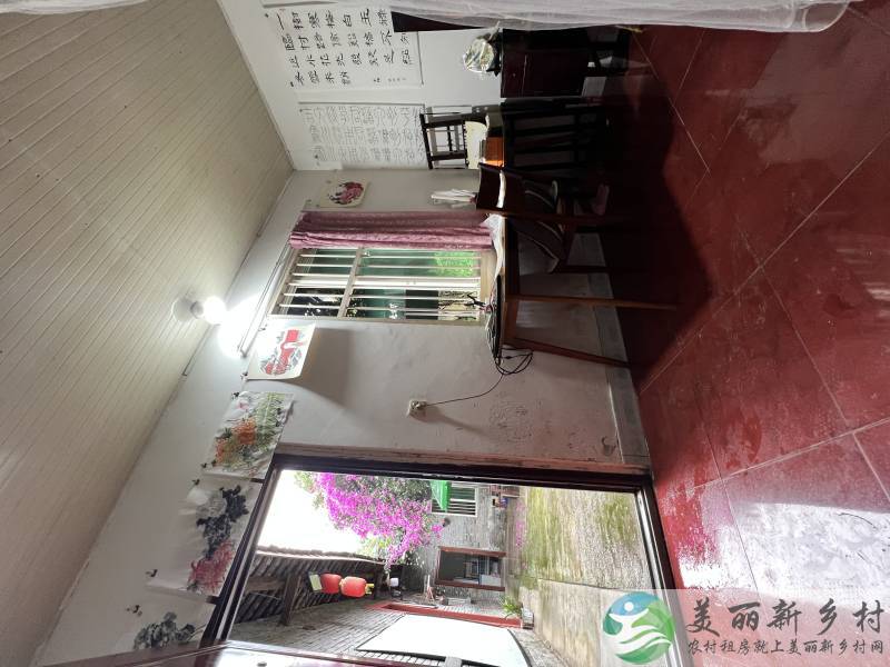 重庆农村院子出租-沙坪坝歌乐山青砖瓦房四合院带菜地