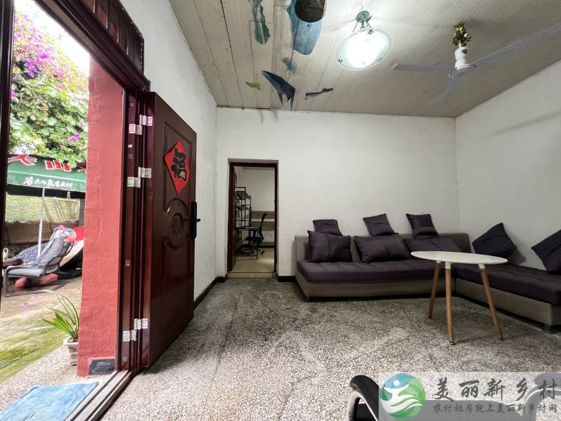 重庆农村院子出租-沙坪坝歌乐山青砖瓦房四合院带菜地
