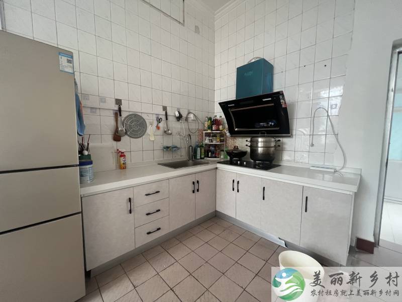 顺义北务，车能进院，前后菜园有果树