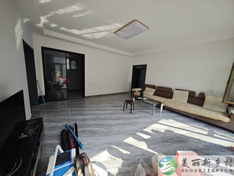 顺义李桥镇郭庄村四室一厅超大空间