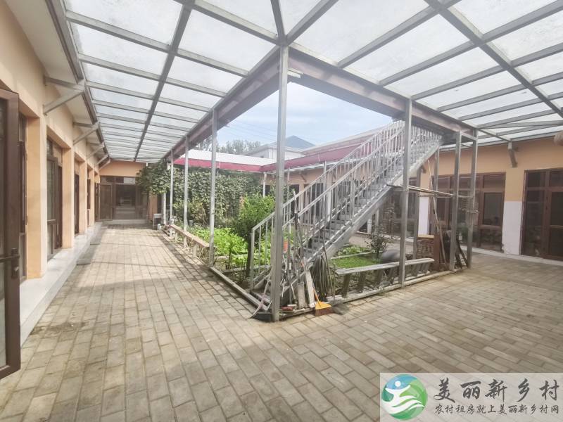 顺义赵全营~十室五厅五卫，四合院适合办公。