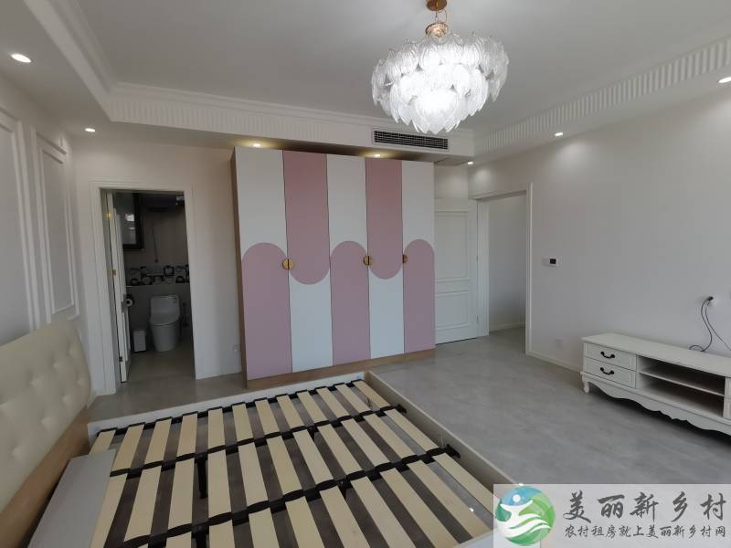北京顺义区李桥镇苏庄村二层自建轻法式精装新房中央空调地暖品牌家具水电齐带小院拎包入住出租