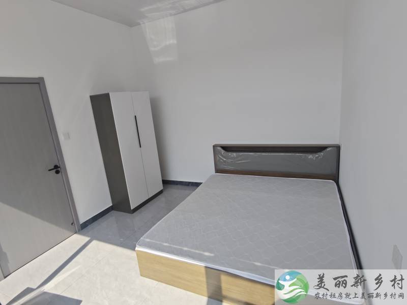 密云区河南寨镇北单家庄村（密云城边紧邻高速高铁站）
