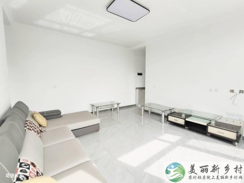 顺义赵全营~两室两厅一厨一卫，好停车。