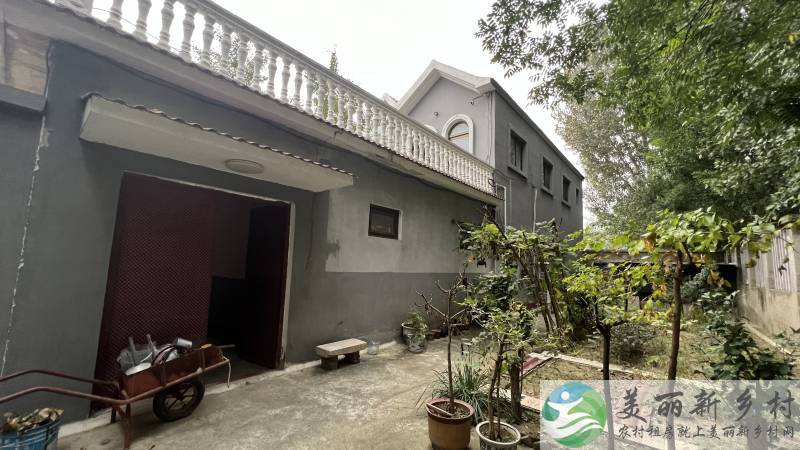 顺义北务镇别墅大院-八室带露台，近京平高速