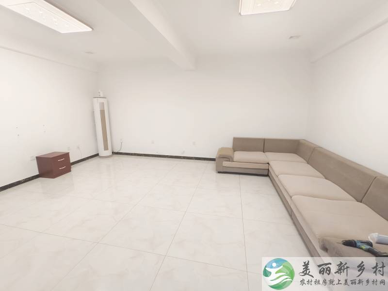 顺义北小营~两室一卫改造过。