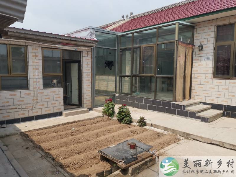 北京市延庆区农村小院底价出租，紧邻龙庆峡风景区，交通便利有上下水，公交便利，环境优美，体验田园生活。