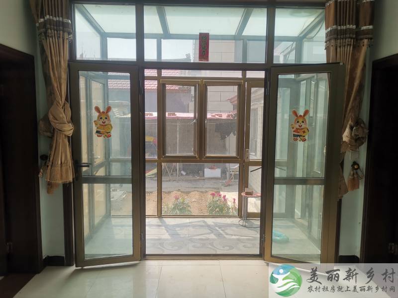 北京市延庆区农村小院底价出租，紧邻龙庆峡风景区，交通便利有上下水，公交便利，环境优美，体验田园生活。