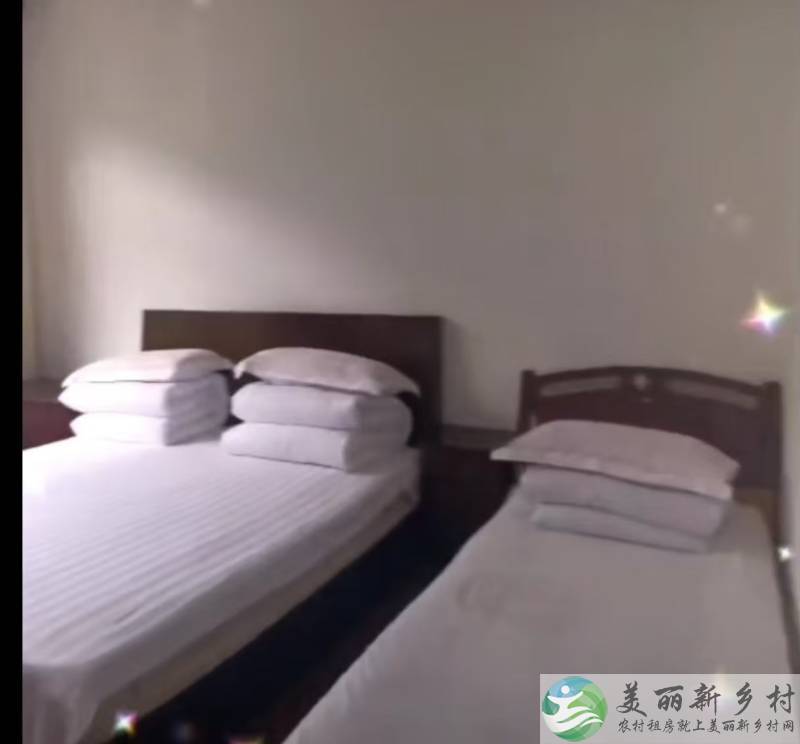 滦镇石峡村独栋别墅房屋出租