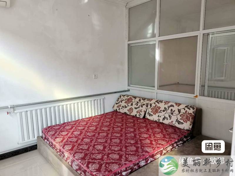 北京市顺义区李桥镇官庄村，自家房子出租，停车方便，也可以当做库房，油菜地