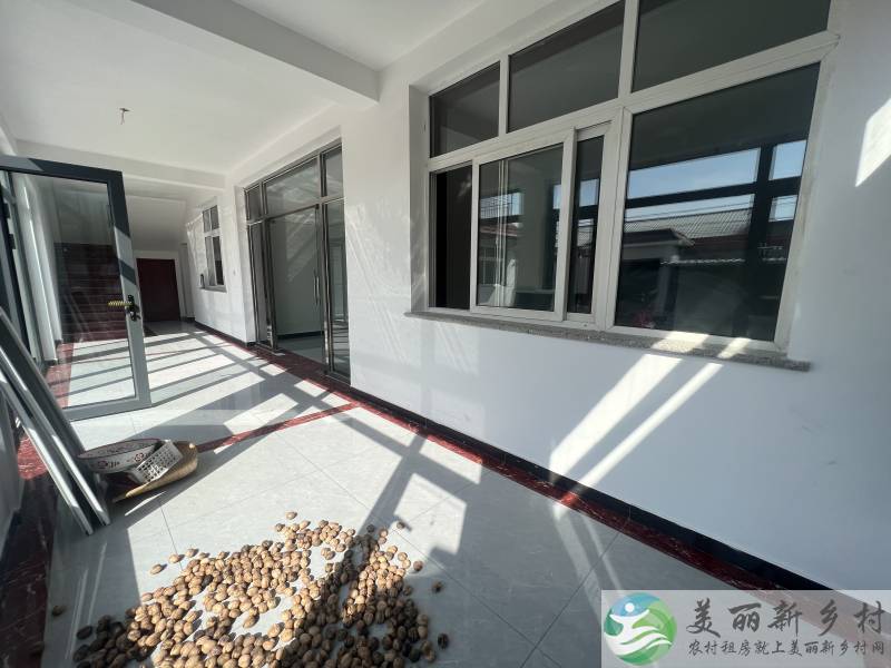 北务独栋二层，有车库，可以长租