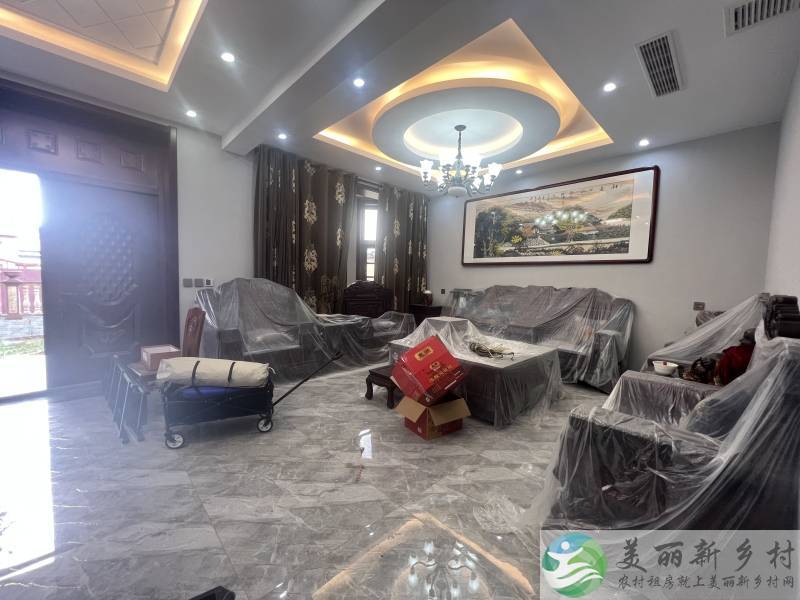 李遂有车位，带家具，价格不高