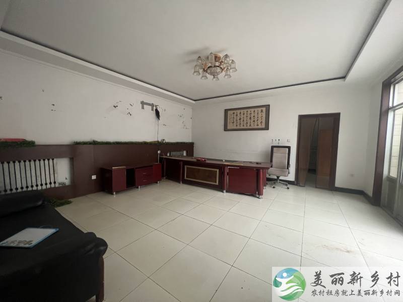 李桥库房办公，仓储停车