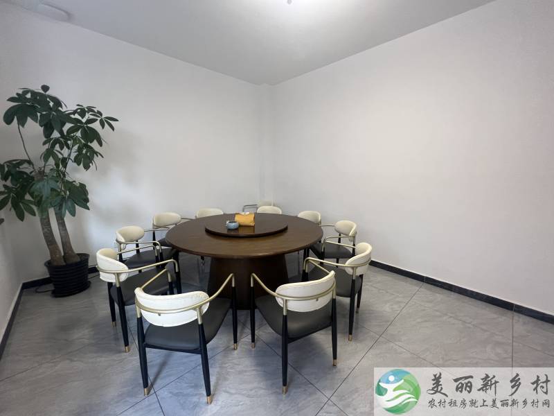 李桥机场附近办公接待大院