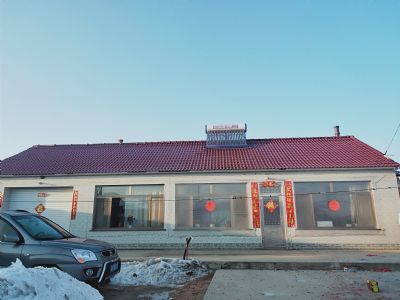 吉林省通化市农村新建大瓦房出租，带车库