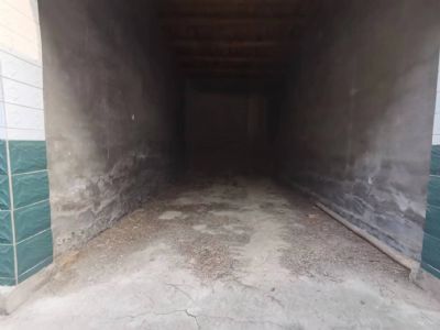 大興榆垡鎮小院出租，房子多，臥室多，院里能種菜能進(jìn)車(chē)