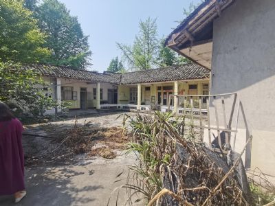 四川成都崇州懷遠農村小院低價(jià)出租