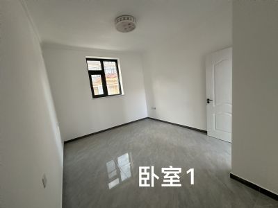 北京昌平农村院子出租+占地300平+屋子150平