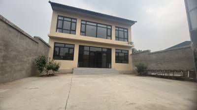 顺义大孙各庄镇新房别墅-六室两厅前后大院