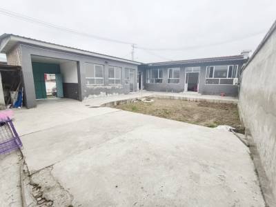 順義趙全營~兩室一廳一廚一衛，可養寵物。