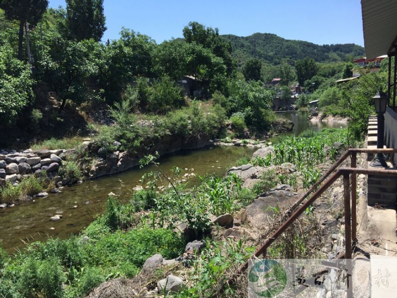 怀柔区 长城脚下的临水大院儿（含宅基地使用权）