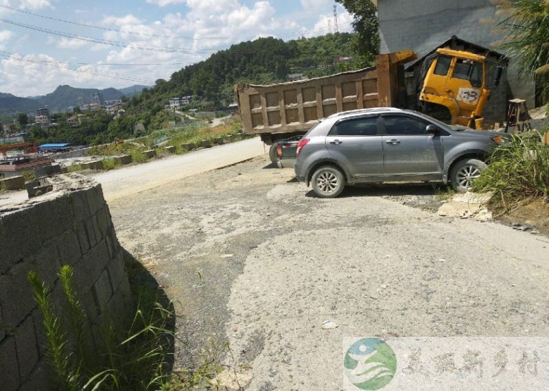 湖南省 湘西 吉首市 乾州办事处 金坪村 220平米仓库出租