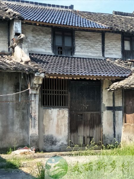 浙江省绍兴市道墟街道新民主村张荣夫农房出租